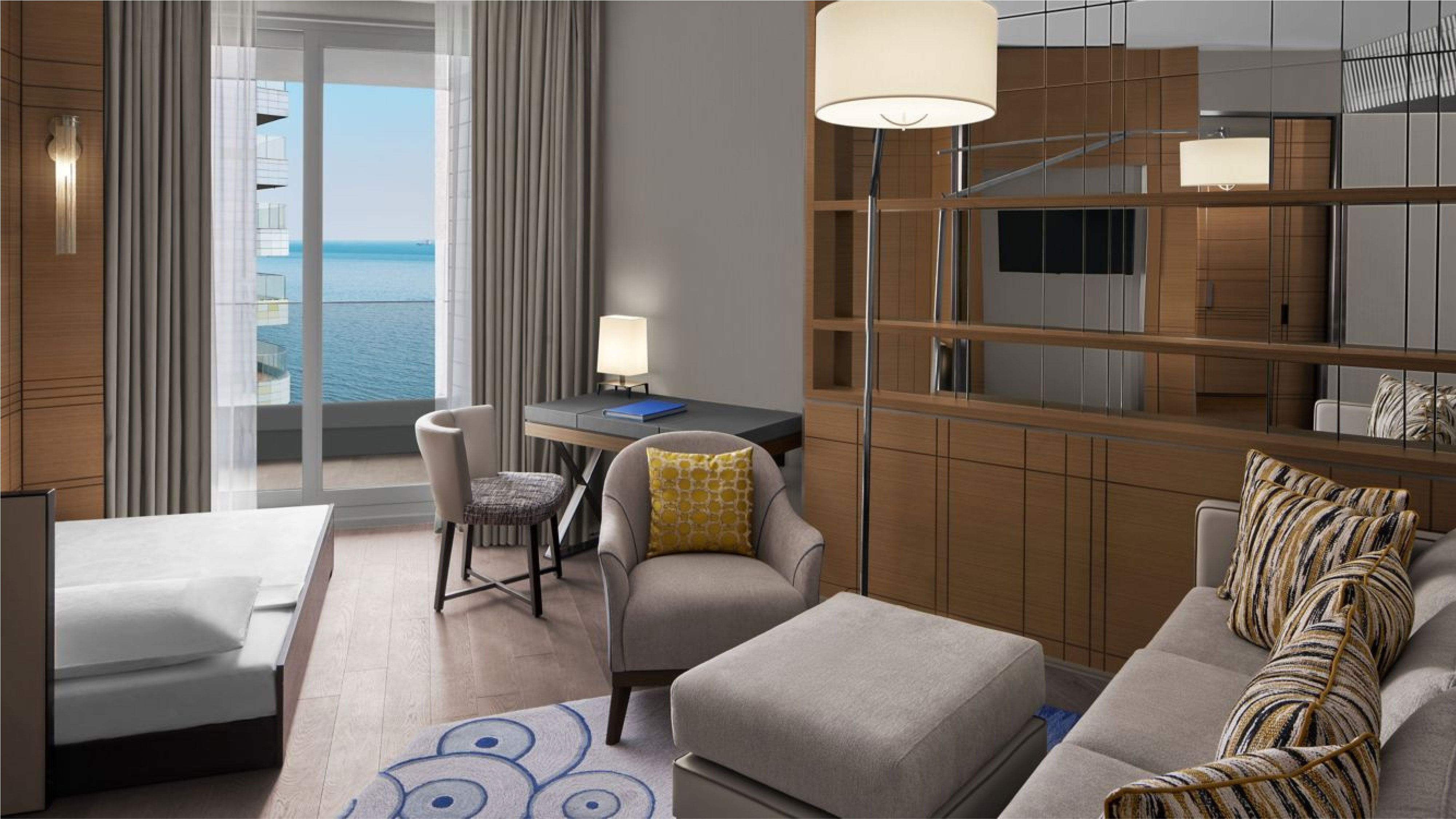 Junior Suite with Balcony and Partial Sea View - Executive Lounge Access