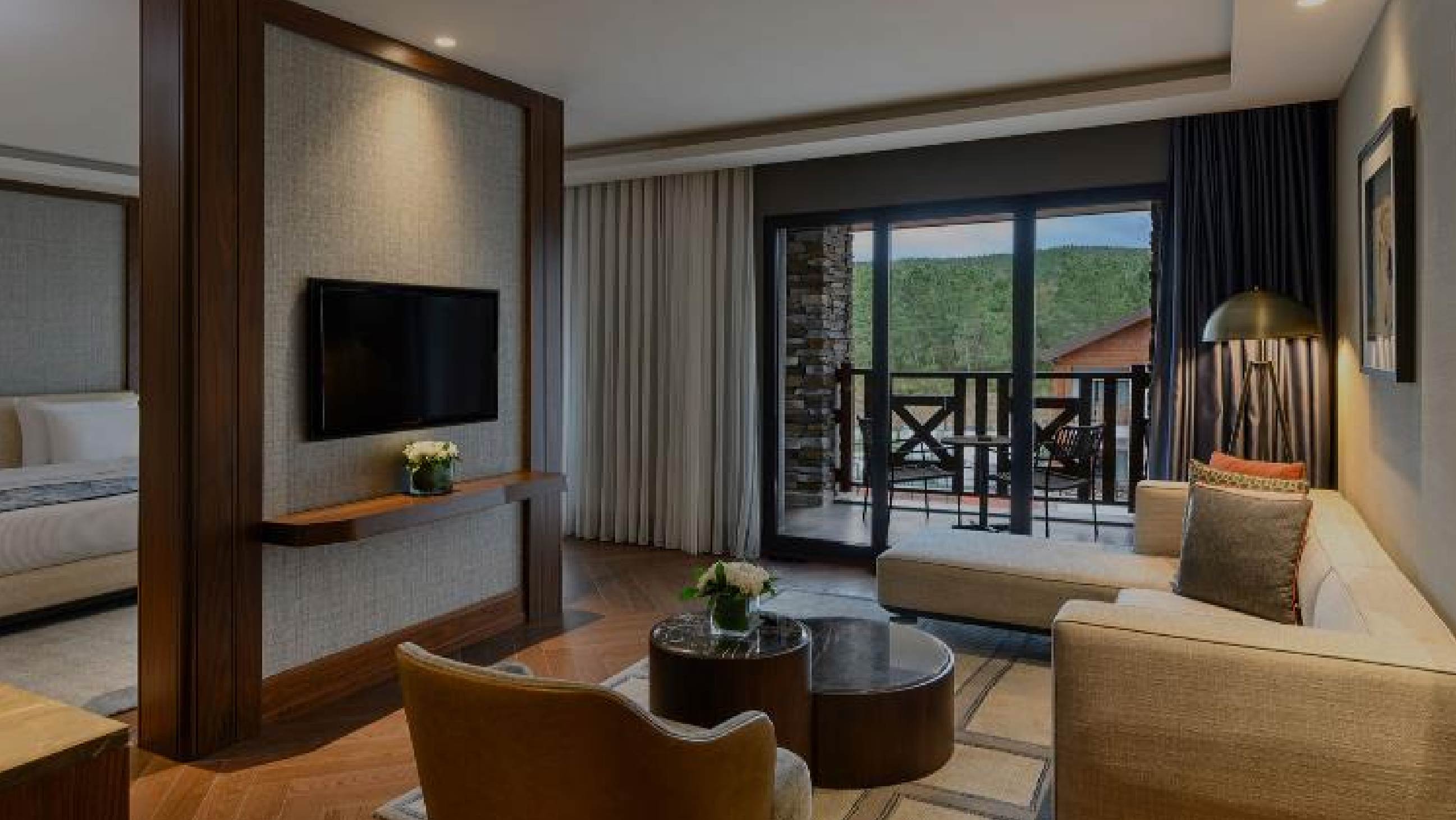 Comfort Suite with King Size Bed, Pond and Forest Vi