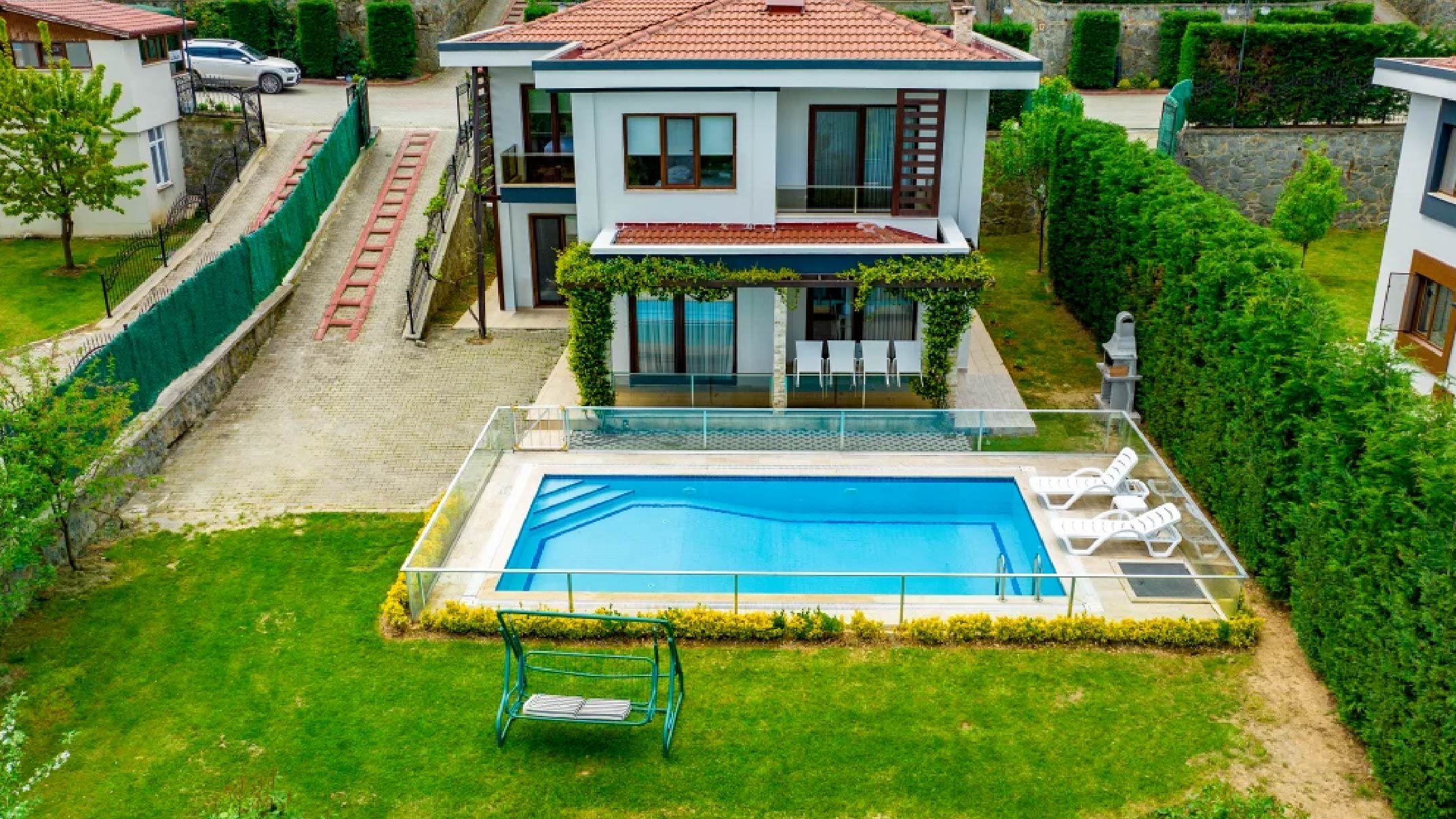 Nevras Deluxe Villa
