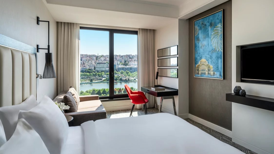 Mövenpick Golden Horn