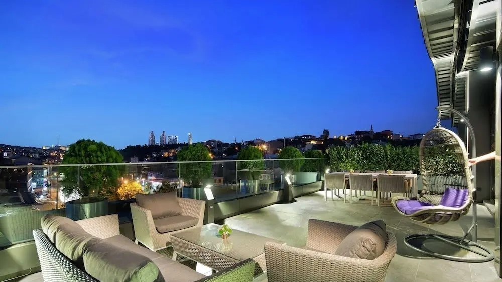 DoubleTree by Hilton Istanbul - Piyalepasa