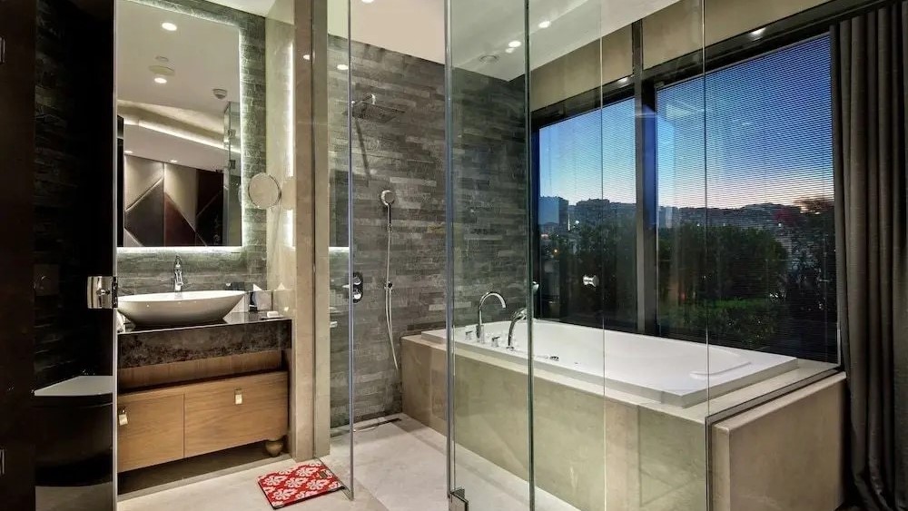 DoubleTree by Hilton Istanbul - Piyalepasa