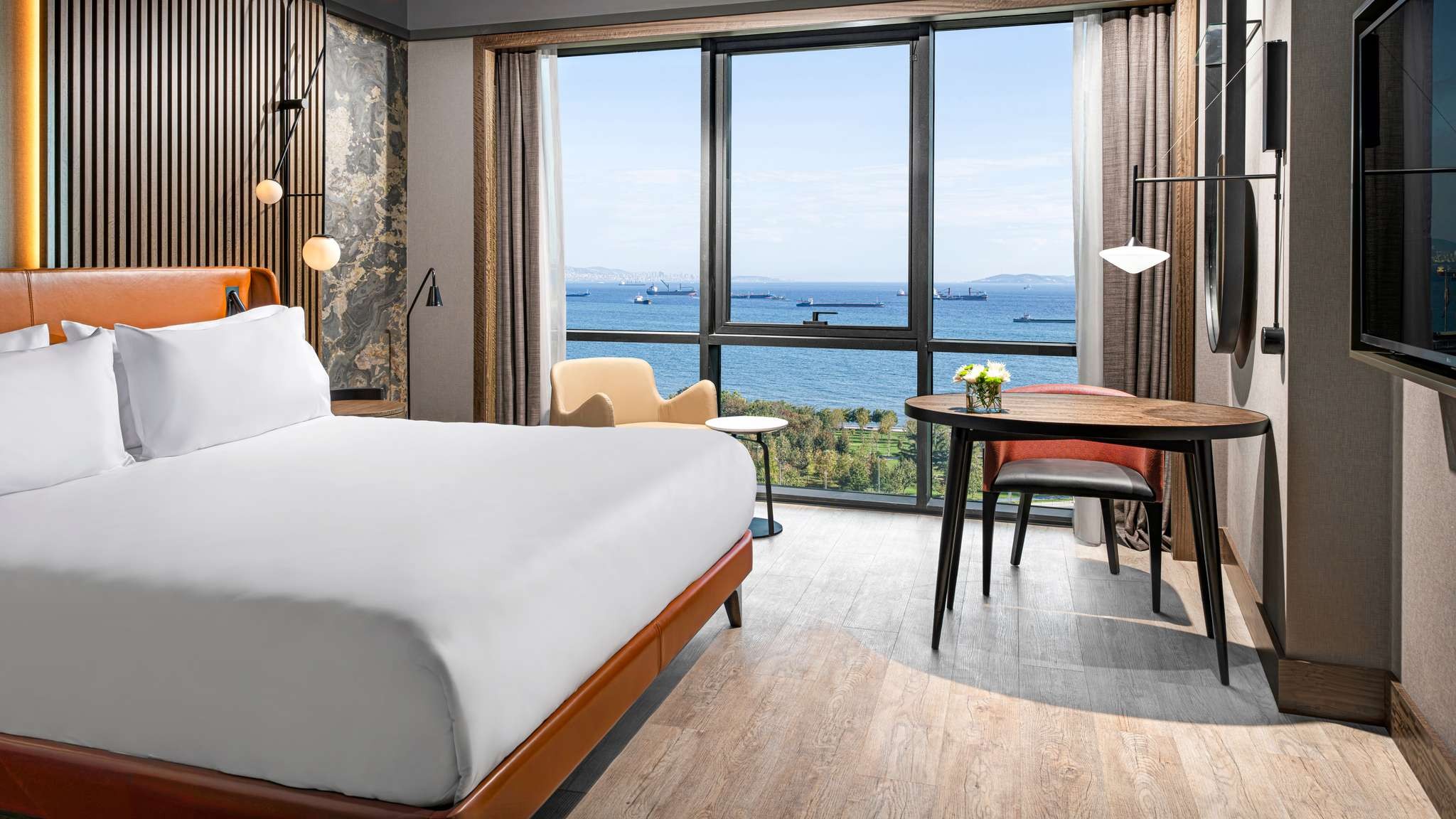 SUPERIOR SEA SIDE ROOM
