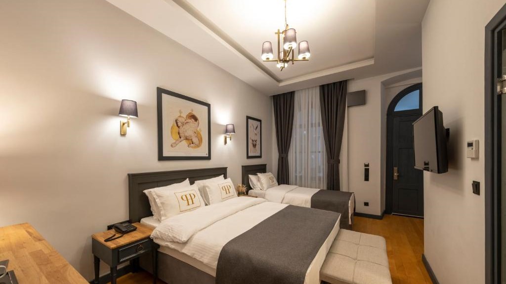 Ferman Port Hotel - Special Category