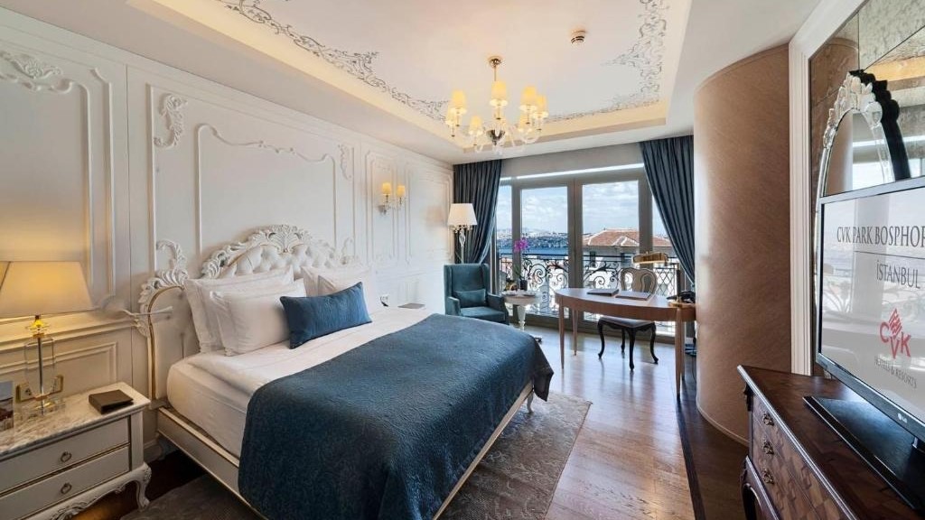 Superior Room with Bosphorus View