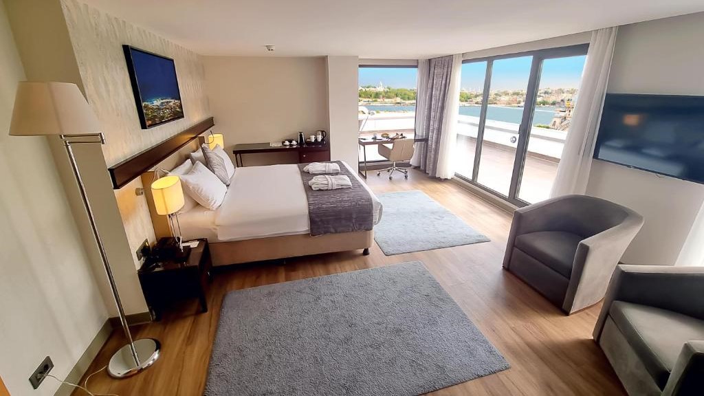 Port Bosphorus Hotel 